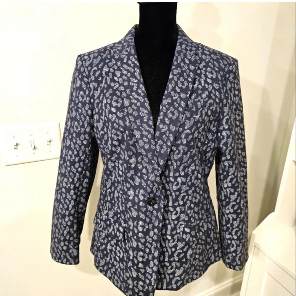 Banana Republic Blazer Size 10 Navy blue Like new condition